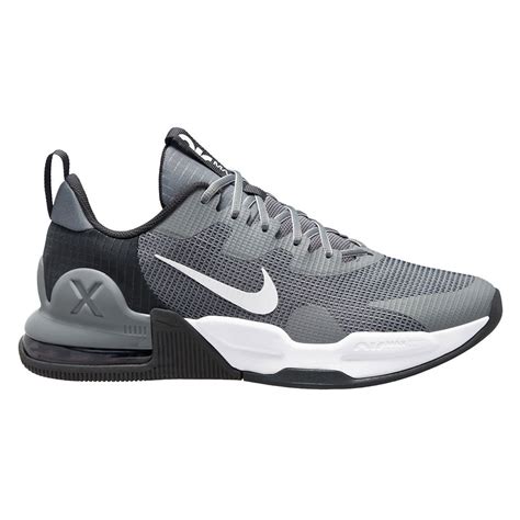 nike alpha trainers 5